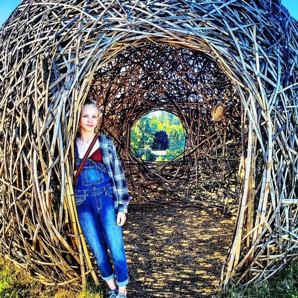 Meet your Posher, KT.